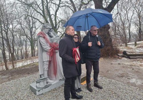 Walentynki 2026. Dziś nasz wóz transmisyjny zawita do Chełmna! Słuchajcie nas! Bądźcie z nami!