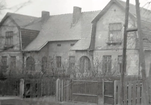 Oczywista Nieoczywistość – Standardy (stary domu na jaworznickich Chrustach)