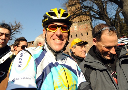 Austin Butler wydaje się mieć zagrać słynnego rowerzystę Lance'a Armstronga w nadchodzącym filmie biograficznym