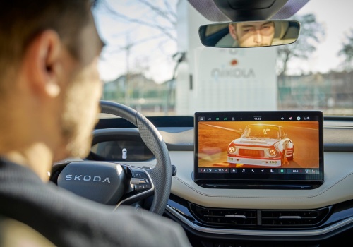 Skoda zmienia swoje elektryki w centra rozrywki. Gry i streaming w standardzie dla Elroqa i Enyaqa