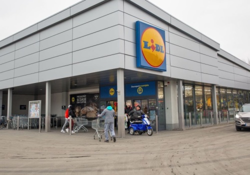Lidl zmienia zasady gry na parkingach. Wielki brat zczyta numery i wystawi rachunek