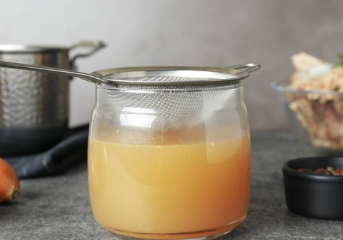 To najlepszy napój dla osób po 50. roku życia. Stawy będą jak u 30-latka