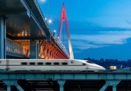 Kolej przyszłości łącząca Irlandię z UK – czy to dobry pomysł?