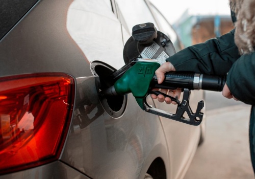 Zmiana cen na stacjach w Polsce. Jedno paliwo podrożeje. Jest nowa prognoza