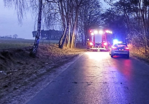 Na drodze znów ślisko. Doszło do zdarzenia