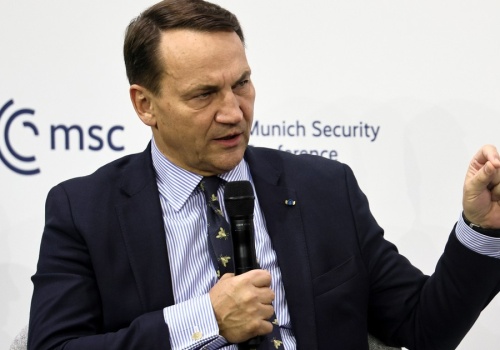 Radosław Sikorski w Monachium: my płacimy i zasługujemy na miejsce przy stole