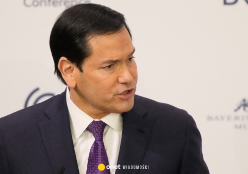 Marco Rubio wyciąga rękę do Europy. W drugiej trzyma listę żądań. 