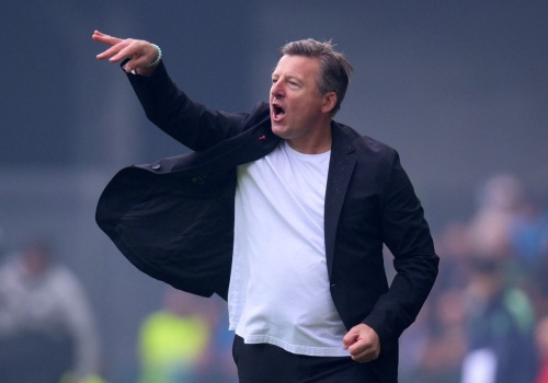 Były trener Legii otwiera bramy do lepszego świata. Ambasador