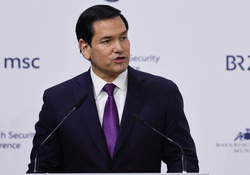 Sekretarz stanu USA w Monachium: chcemy ożywić, nie pogrzebać relacje atlantyckie