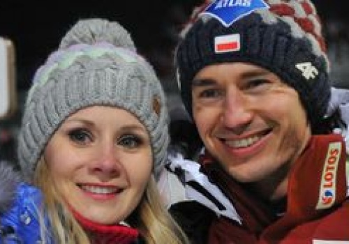 Kamil Stoch i Ewa Bilan-Stoch świętują 20-LECIE związku. Ich znajomość zaczęła się od... ukradkowych spotkań w szkole