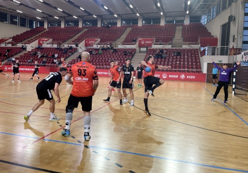 Po dwóch porażkach Wojownicy zdobyli komplet punktów