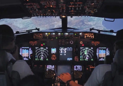 Piloci mają (znów) umieć latać. Nowe wymogi FAA dot. kompetencji personelu, w tle kontrowersje polityczne