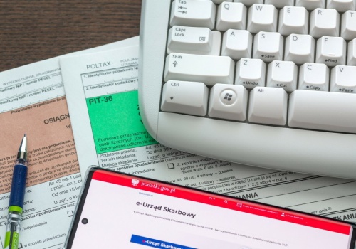 Od dziś każdy Polak musi złożyć deklarację. Uwaga na pięć pułapek