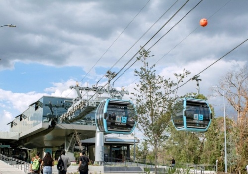 To będzie najdłuższa miejska kolej linowa na świecie. Gdzie ją budują?