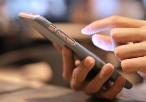 Wyświetla się taki numer? To pułapka. Nigdy nie reaguj, tak możesz stracić pieniądze