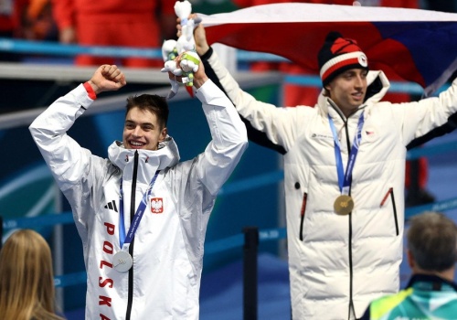 Zdobył medal dla Polski. Potem rozmawiał z Rosjaninem. Poznaliśmy kulisy
