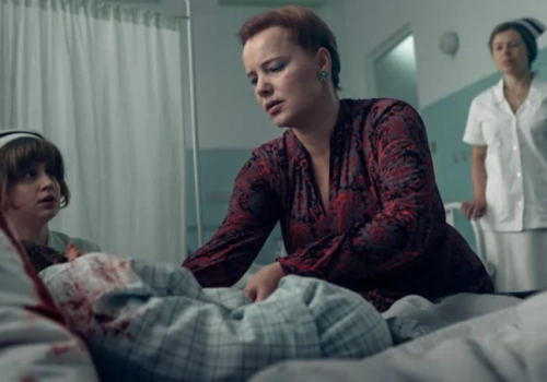 Nie rozumiem zachwytów „Ołowianymi dziećmi”. Największą zaletą serialu jest jego temat