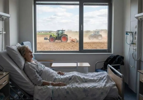 Rolnik zapłaci za dom opieki i straci świadczenie? Wielu o tym nie wie