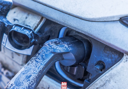 Sprawdzili, jak daleko zajedzie samochód elektryczny przy minus 30 st. C. No cóż...