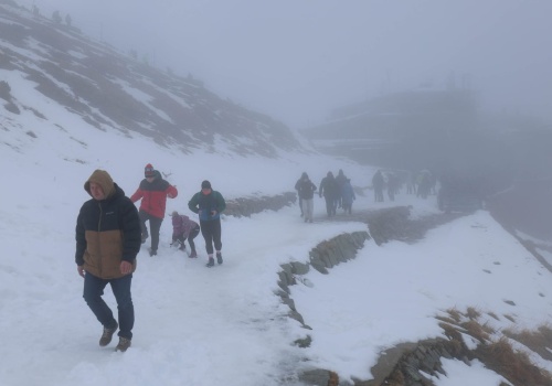 Tatry: intensywne opady śniegu i trudne warunki na szlakach
