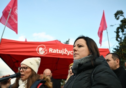 Znany ginekolog: to ja jestem pro-life, to ja ratuję kobiety, a nie Kaja Godek