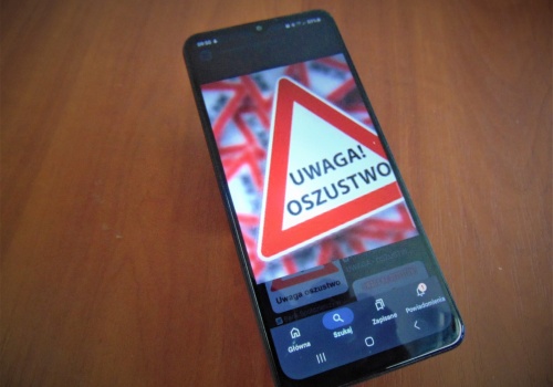 Seniorka i “inżynier z platformy wiertniczej”. To nie mogło się udać