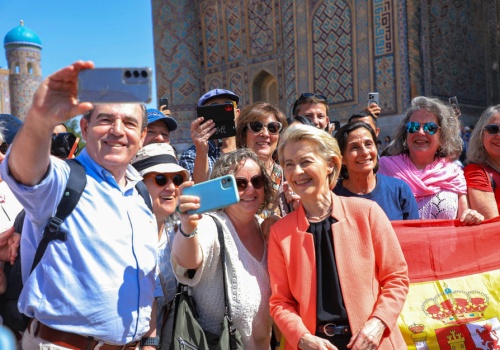 Unia wchodzi do gry mocarstw o ten region. Polska może odegrać ważną rolę w tej układance