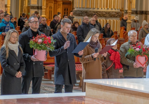 „Gdzie jest Bóg, tam miłość dojrzewa” – święto zakochanych w licheńskim sanktuarium
