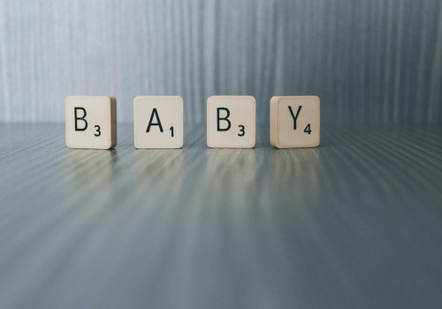 Ranking imion 2025: Oficjalne dane Ministerstwa Cyfryzacji