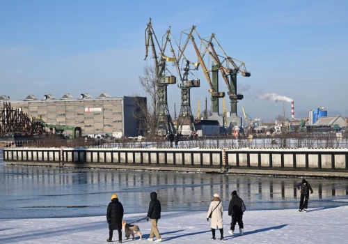 Odwołane pociągi, opóźnione tramwaje. Trójmiasto walczy z mrozem