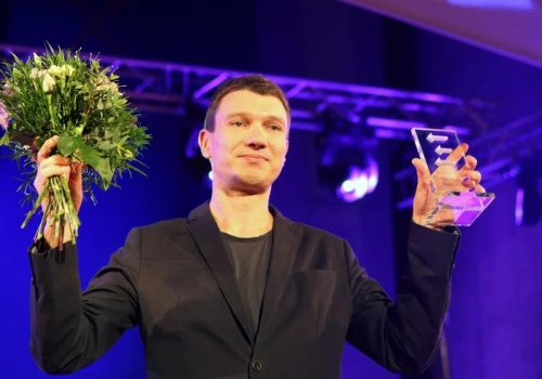 Nowy dziennikarz Kanału Zero zostaje w Agorze. 