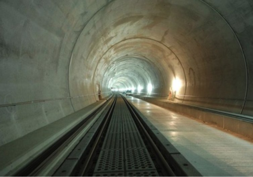 100 dni ruchu towarowego przez tunel Koralm. Jest szybciej i taniej