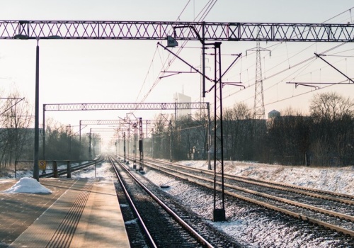 Tory skute lodem. Wiele pociągów i tramwajów w Trójmieście nie pojedzie
