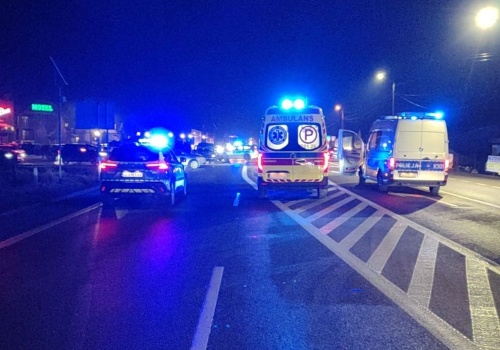 Rozbity radiowóz i ranni policjanci. Czarny weekend na drogach Rzeszowa i okolic