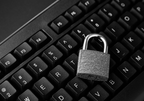 DSA miało wzmocnić ochronę. Tymczasem 24 tys. Polaków walczy o swoją reputację w sieci