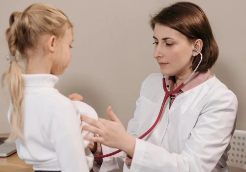 Ołowica. Ponad ćwierć miliona dzieci w Polsce narażonych na zatrucie ołowiem. Jak wyglądają objawy?