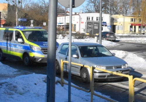 Kobieta kierująca Golfem potrąciła 45-latkę na pasach. Policja ujawniła zaskakujący szczegół