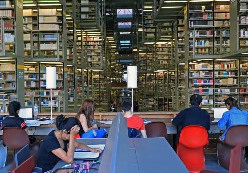 Pieniądze dla najzdolniejszych doktorantów i studentów