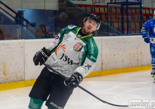 JKH GKS Jastrzębie przegrywa z Unią Oświęcim 2:5