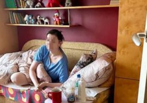 Mirella przez 27 lat nie opuszczała pokoju. Do sądu wpłynął wniosek