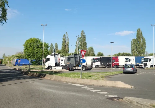 Systematyczny wyzysk kierowców ciężarówek z Azji – na Litwie trwa wielkie śledztwo