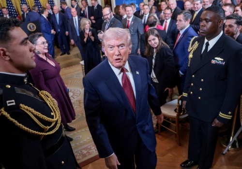 Politico: Powstaje wielka antytrumpowska koalicja. To zburzy światowy układ