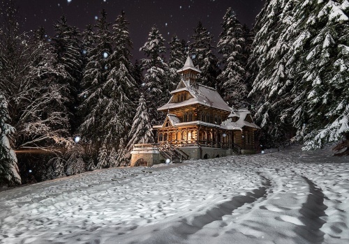 Remont kaplicy na Jaszczurówce: kluczowe informacje dla turystów