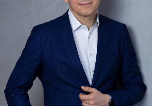 Nie jesteśmy od przejmowania steru. Jesteśmy od ostrzegania przed mieliznami