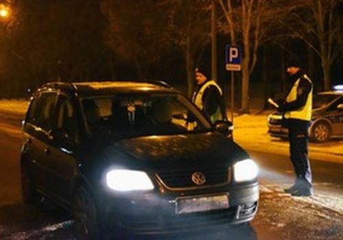 Pół godziny, jedno skrzyżowanie, trzech nietrzeźwych kierowców. Utracili uprawnienia w tym samym miejscu.