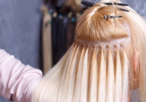 Zbadali doczepy włosów. Większość zawiera szkodliwe chemikalia