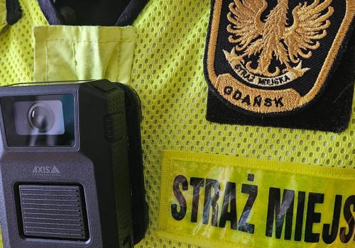 Kamery na mundurach zapiszą przebieg 12-godzinnej służby strażników miejskich w Gdańsku