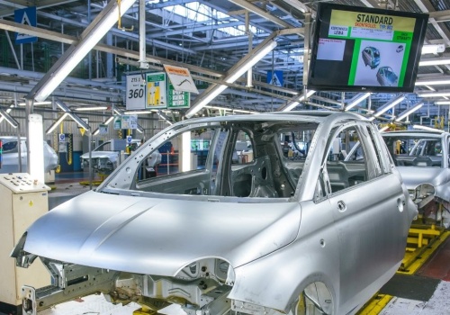 Motoryzacja w kryzysie. Wyparowało 139 tys. miejsc pracy