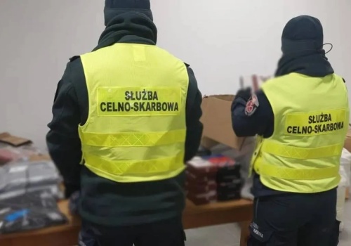 Duża akcja KAS. Przechwycono prawie 10 tys. podróbek wartych 6 mln zł