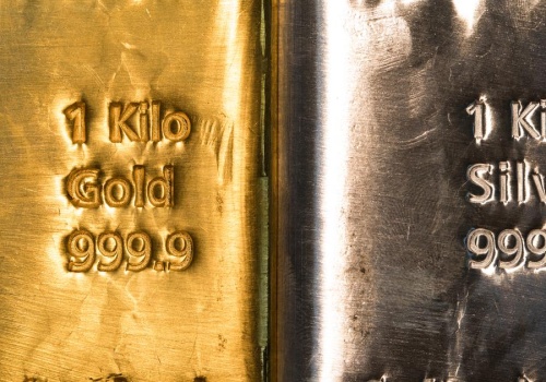 Złoto traci impet. Cena zeszła poniżej 4900 USD/u